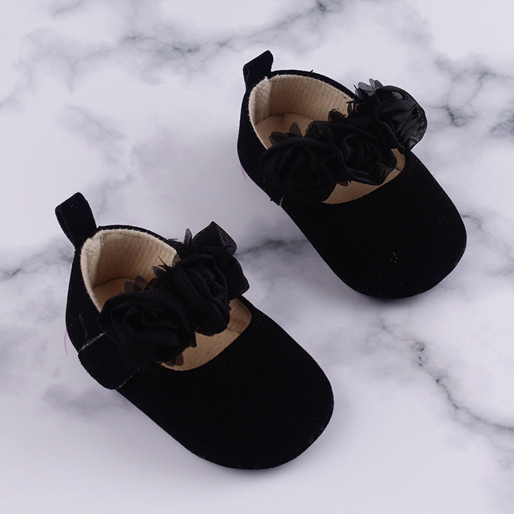 Soft-Soled Cotton Baby Shoes with Flower Design