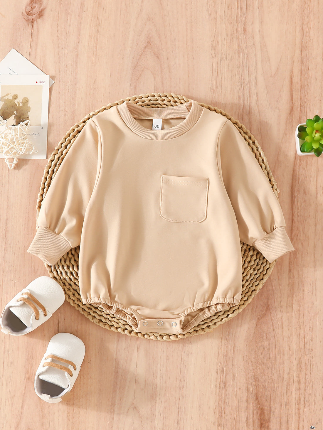 Long-Sleeve Pocket Triangle Romper for Babies