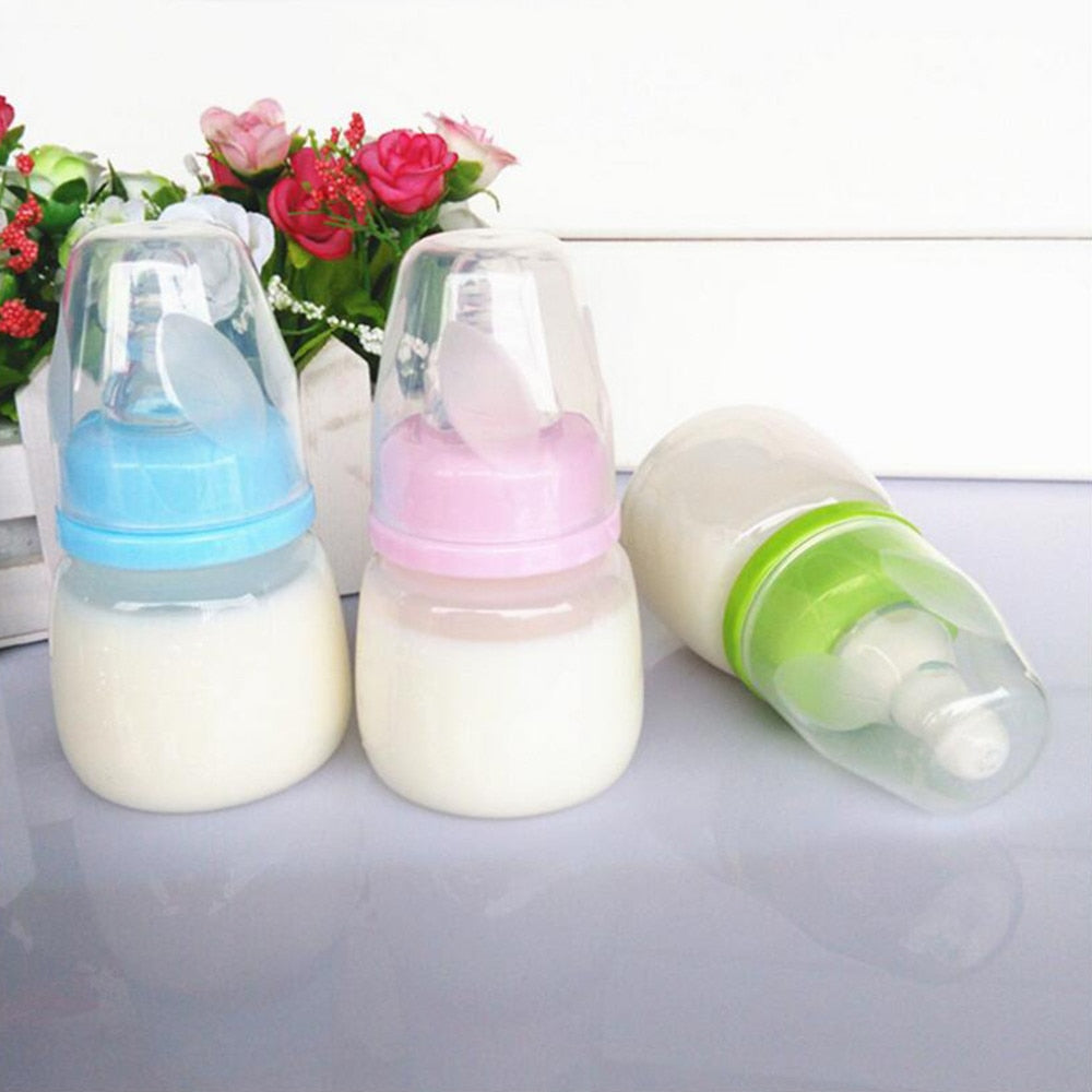 0–18 Months Infant Mini Feeding Bottle with Nipple (60ml, PP)